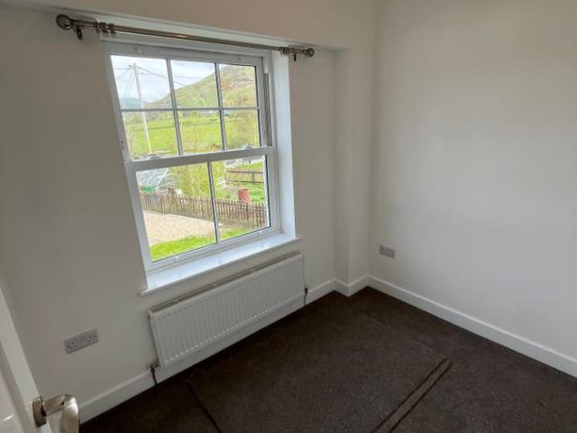 House for rent in Bryncrug, Wales
