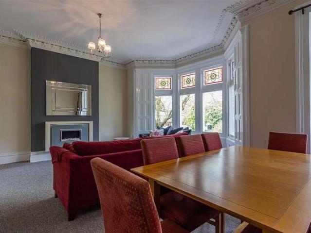 Apartment for rent in Penylan, Falcon Lodge