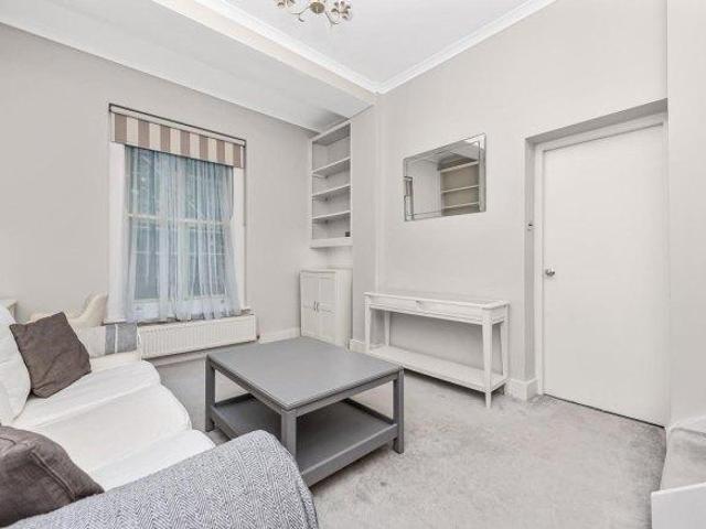 Apartment for rent in Royal Borough of Kensington and Chelsea, Greater London