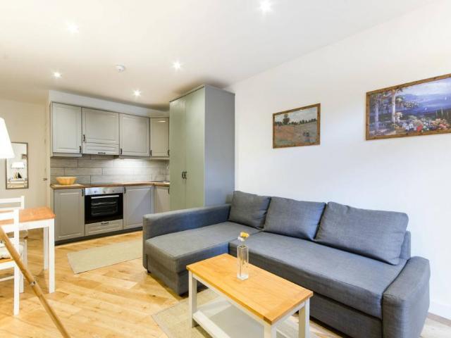 Apartment for rent in Earl's Court, Greater London