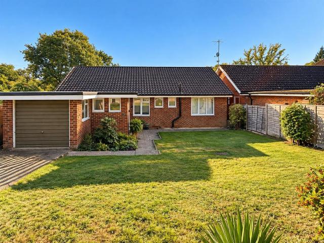 House for rent in Farncombe, Waverley