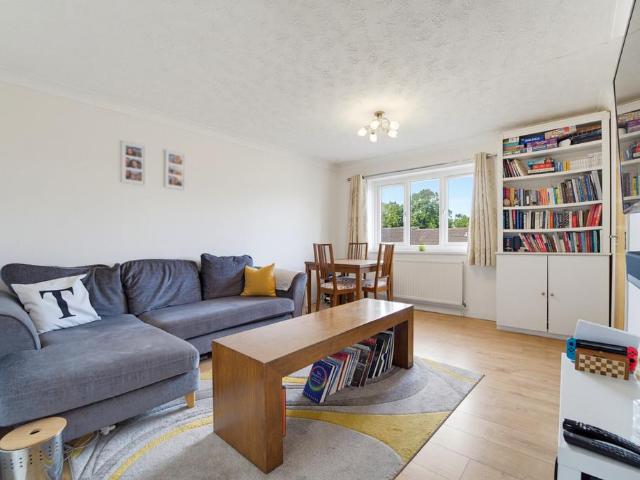House for rent in Yiewsley, Greater London