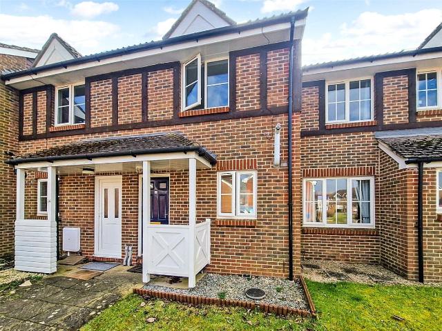 House for rent in Perryfields, West Sussex