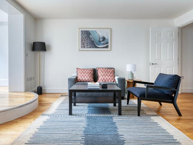 Apartment for rent in Isle Of Dogs, Isle Of Man