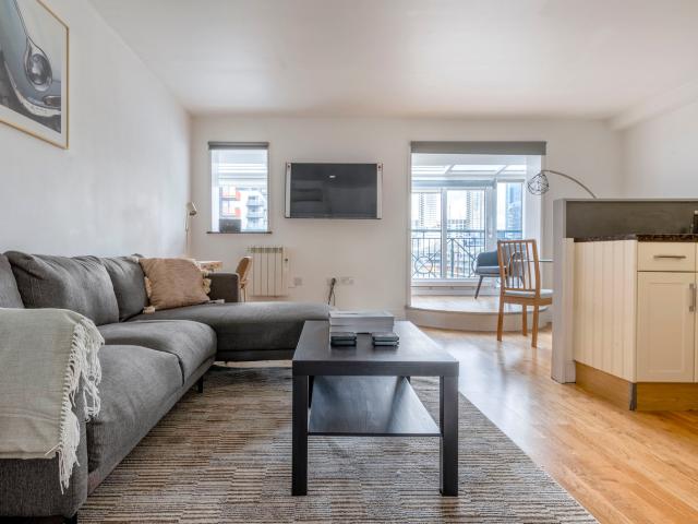 Apartment for rent in Millwall, London