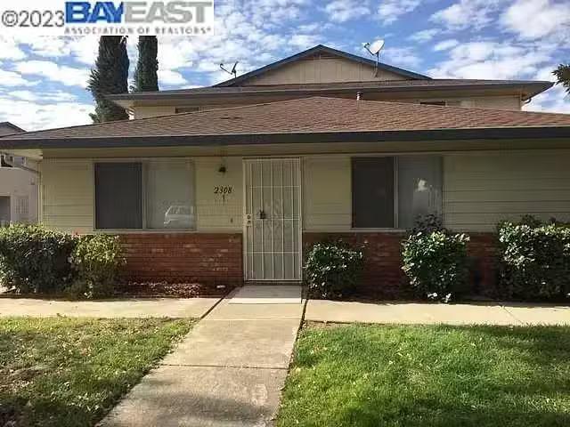 House for rent in Concord