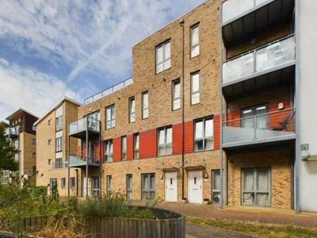 House for sale in Chesterton, Arbury
