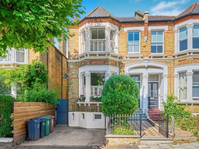 House for rent in Telegraph Hill, Greater London