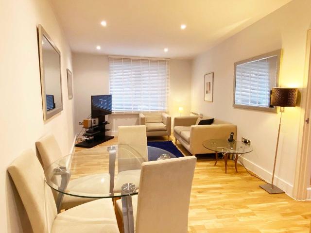 Apartment for rent in Aldgate, Lyons