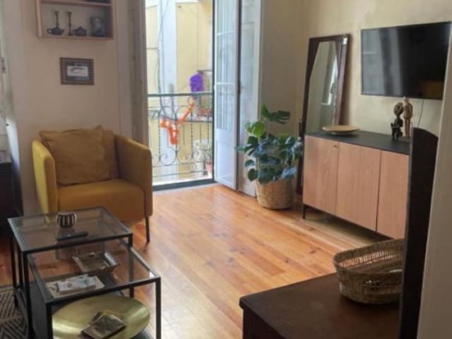 Apartamento alugar em Estrela, Lisboa