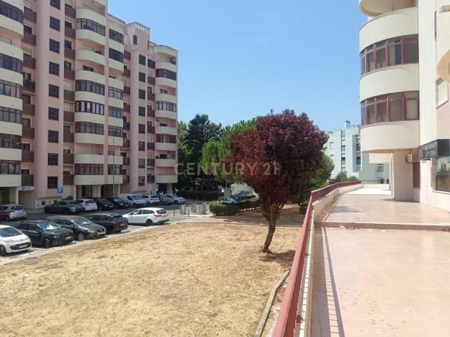 Loja venda em Póvoa De Santa Iria, Lisboa