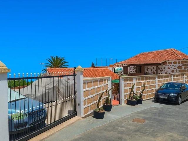 Casa en venta en Los Cuervos, Granadilla de Abona