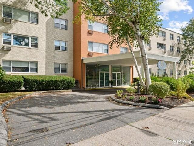 Condo for sale in New London, Connecticut