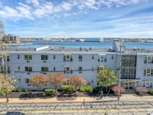 Condo for sale in New London, Connecticut
