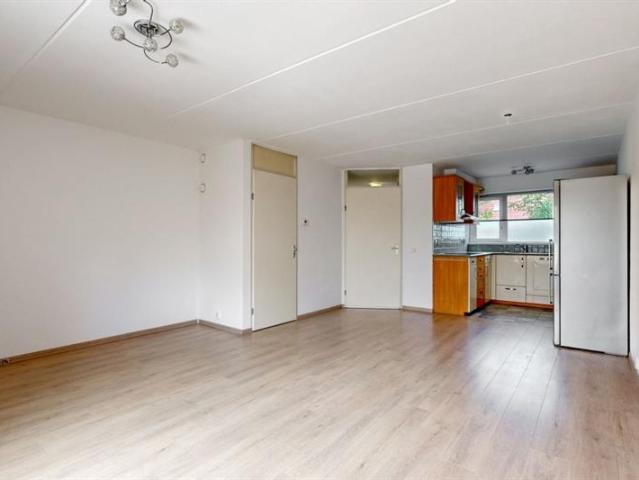 Appartement te huur in Zuid-scharwoude, Noord Holland