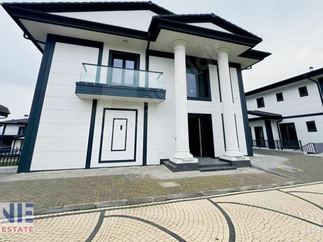 Ankara, Çankaya içerisinde satılık Villa
