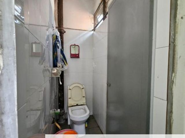 Shop for sale in Wellesley, Penang