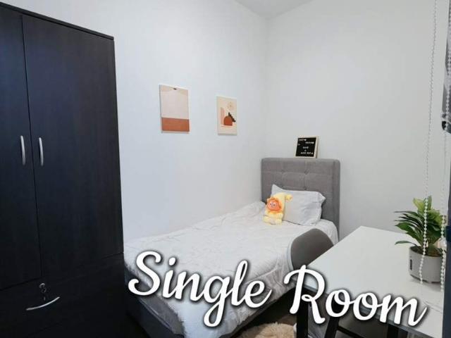 Room for rent in Wellesley, Penang