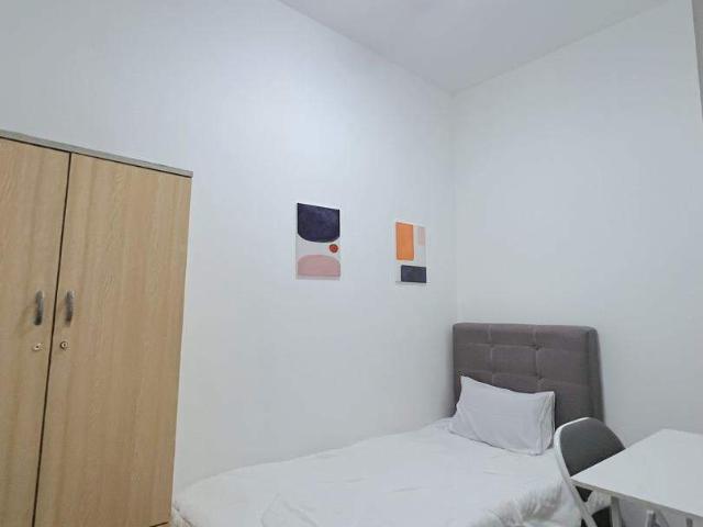 Room for rent in Wellesley, Penang