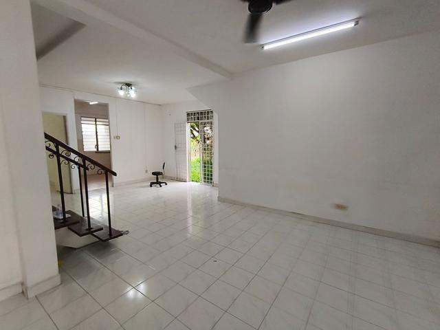 Townhouse for sale in Wellesley, Penang