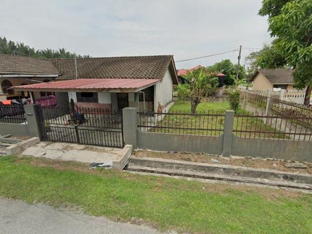 Residential House for sale in Perak, Ayer Tawar
