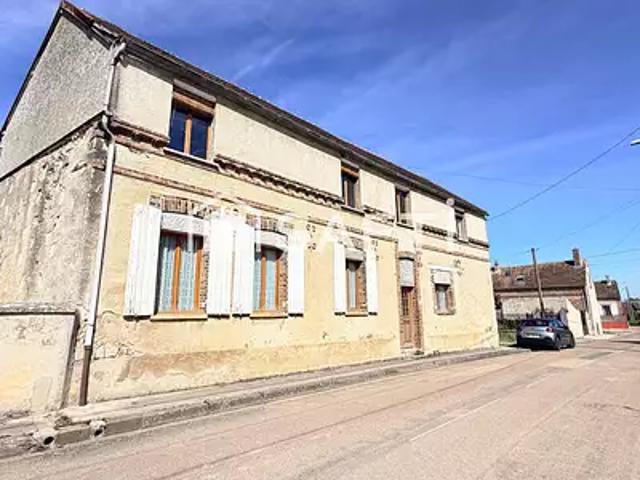 Maison vente à Sens, Perceneige