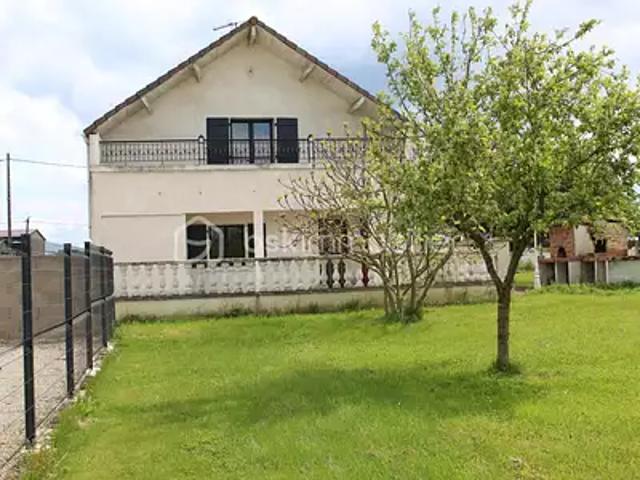 Maison vente à Auxerre, Percey