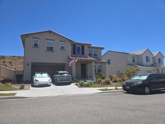 House for sale in Canyon Country, California
