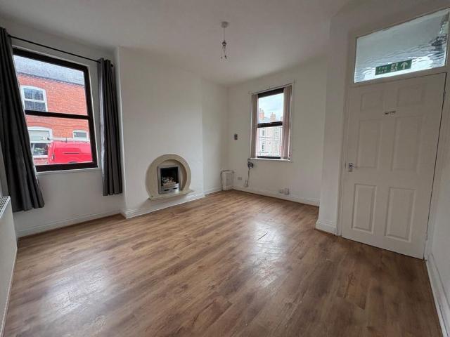 Room for rent in Scholes, Wigan
