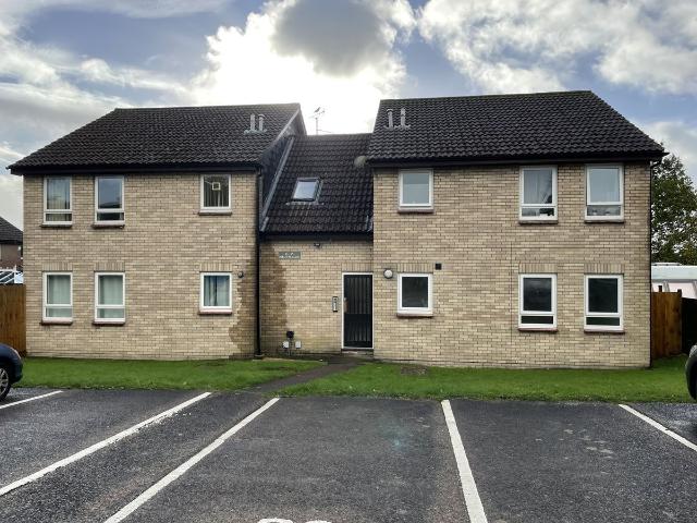 Studio for rent in Falcon Lodge, Wales