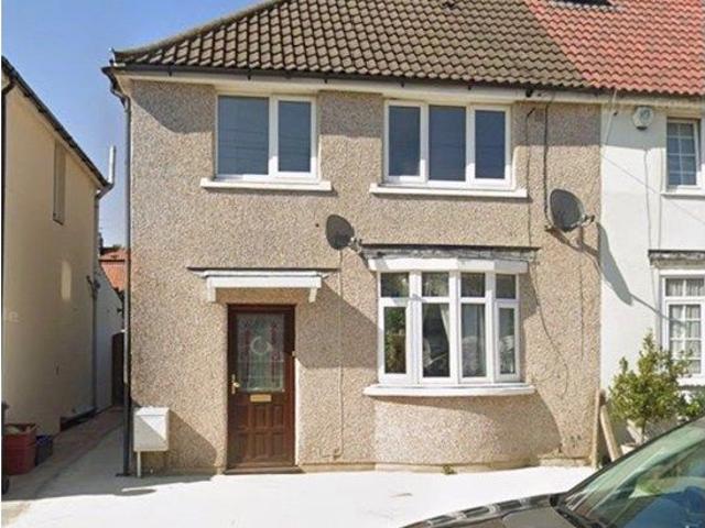 House for rent in London Borough of Hounslow, Feltham