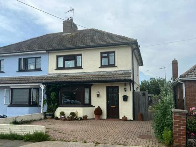 House for sale in Frinton and Walton, Dale Hill