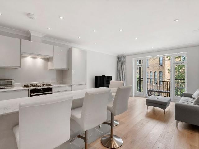 Apartment for rent in Barnsbury, Greater London
