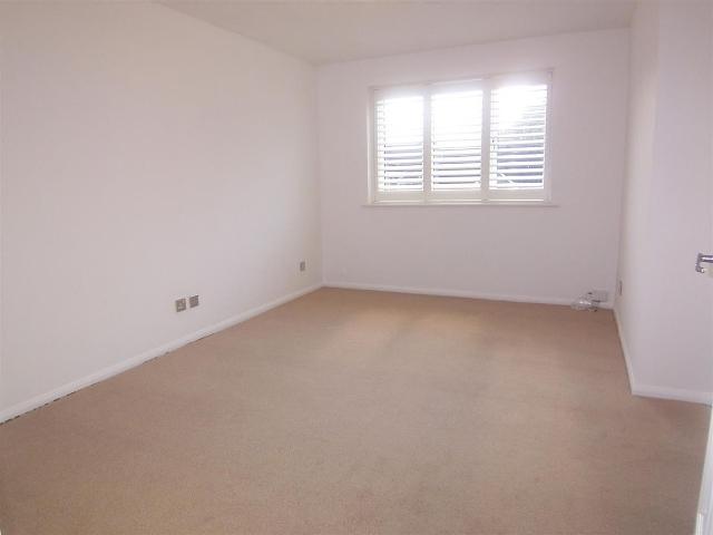 Apartment for rent in Royal Borough of Kingston upon Thames, Greater London