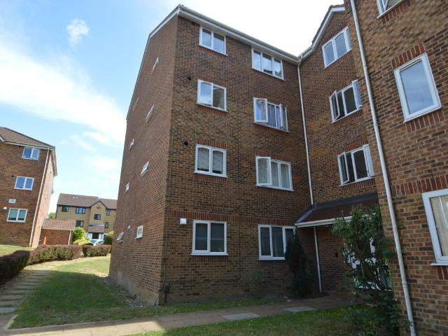 Studio for rent in Old Malden, Greater London