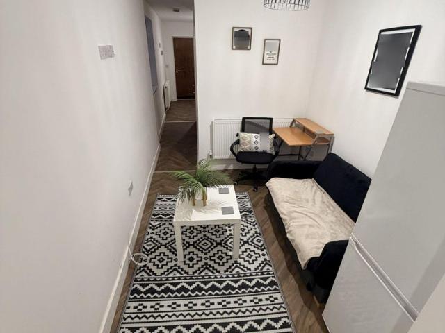 House for rent in Aylestone Park, Leicester