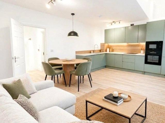 Apartment for rent in London Borough of Hammersmith and Fulham, Greater London