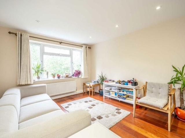 House for rent in Hampton, Greater London
