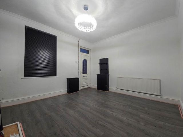 House for rent in Claremont, Blackpool