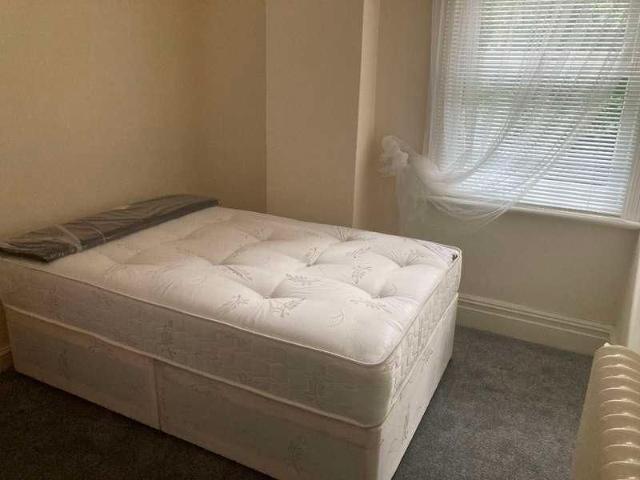 Room for rent in New Normanton, Derby
