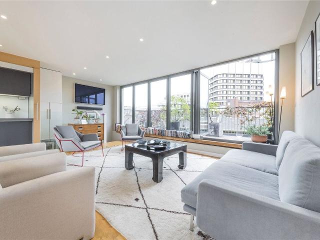 Apartment for rent in Saint Giles, Bloomsbury