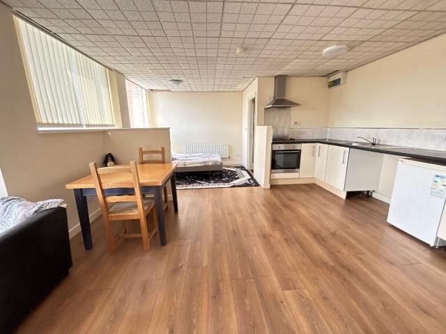 Studio for rent in Moorgate, Rotherham
