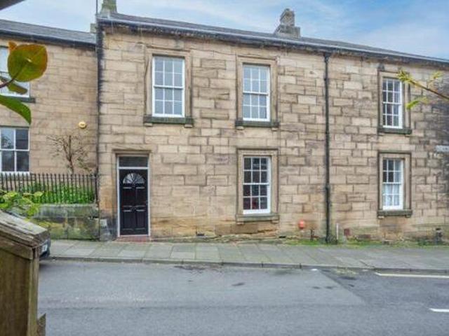 House for sale in Alnwick, Northumberland
