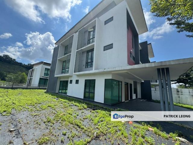House for sale in Seksyen U10, Shah Alam