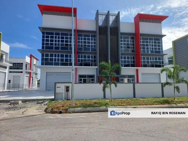 Warehouse for sale in Tanjong Sepat, Selangor