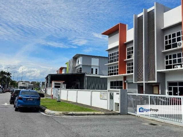 Warehouse for sale in Tanjong Sepat, Selangor