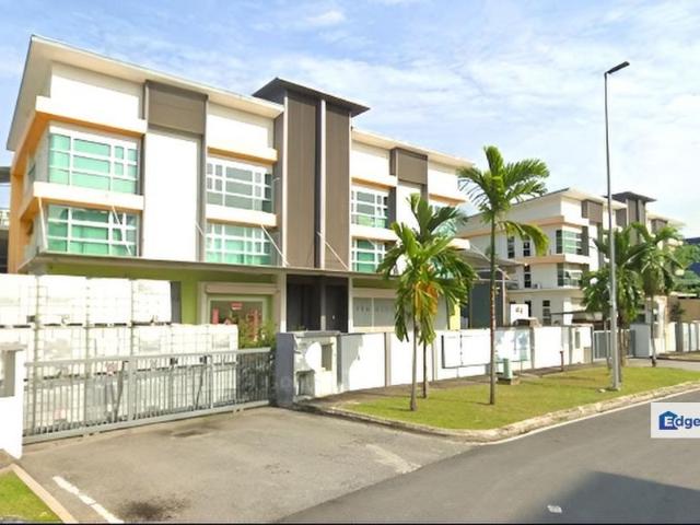 Warehouse for rent in Tanjong Sepat, Selangor