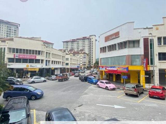 Shop for sale in Petaling, Damansara Damai