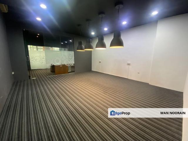 Shop for sale in Petaling, Damansara Damai