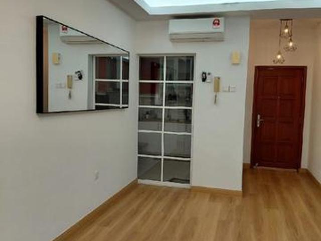 Serviced Residence for sale in Petaling Jaya, Petaling
